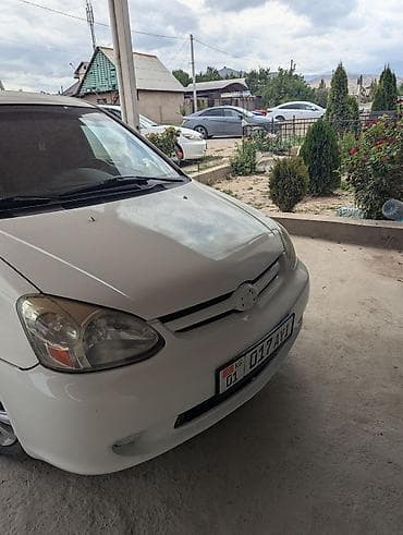 Toyota Echo: 2004 г., 1.5 л, Автомат, Бензин, Седан — 2
