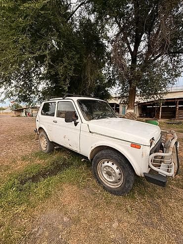 Продажа авто: ВАЗ (ЛАДА) 2121 (4x4): 2004 г., 1.7 л, Механика, Бензин, Внедорожник — 2