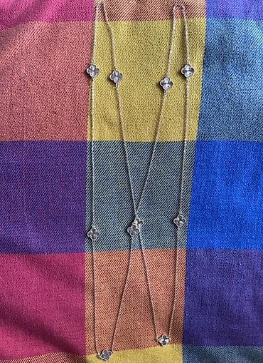 свадебную шубку: Длинное многорядное ожерелье с подвесками-клевером. Van cleef - Тип — 2