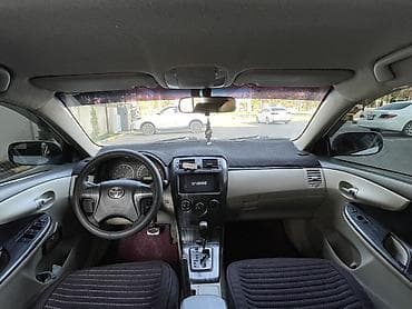 bme e34: Toyota Corolla: 2011 г., 1.8 л, Автомат, Бензин, Седан — 10