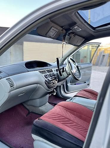 авта: Toyota Vista: 1998 г., 2 л, Автомат, Бензин, Универсал — 8