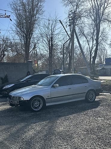 leksus is: BMW 5 series: 1997 г., 2.5 л, Механика, Бензин, Седан — 6