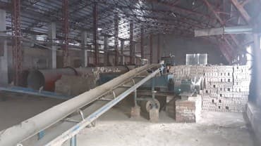 сдаю дом кирпичный: Продаю Завод, С оборудованием, Действующий, 1588 м² — 5