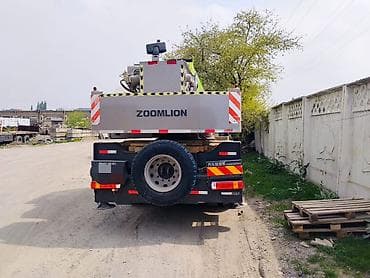 bmw e53 4 8: Автокран, Zoomlion — 2