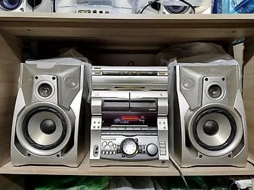 ipod touch: Продаю недорого SONY музыкальный центр есть AUX есть и другие муз — 1