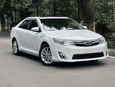 Toyota Camry: 2012 г., 2.5 л, Автомат, Гибрид, Седан at lalafo.kg Toyota Camry: 2012 г., 2.5 л, Автомат, Гибрид, Седан
