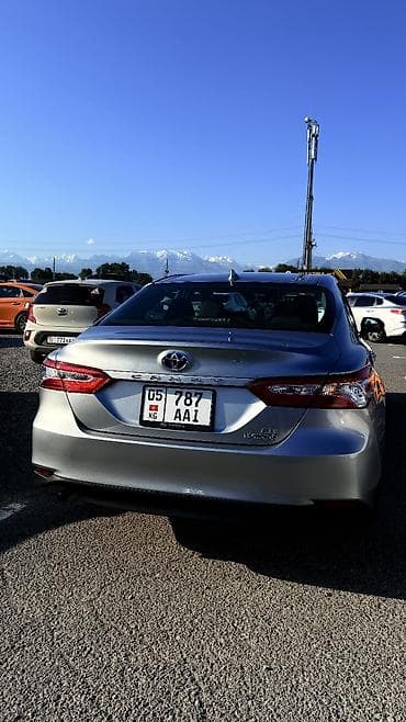 авто морник: Toyota Camry: 2020 г., Гибрид, Седан — 3