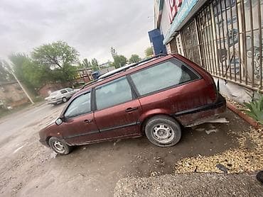 v klass: Volkswagen Passat: 1995 г., 2 л, Ручные, Газ, Универсал — 3