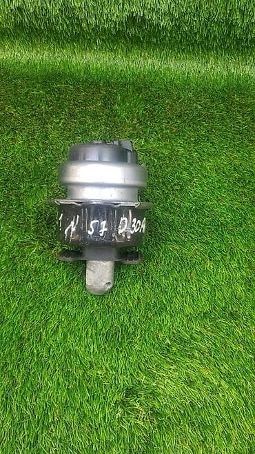 bmv e32: Подушка крепления двигателя E70 N57D30A правая (б/у) ​ Марка: BMW — 1