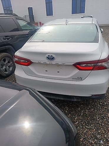 тико машина 2020: Toyota Camry: 2022 г., 2.5 л, Автомат, Гибрид, Седан — 2