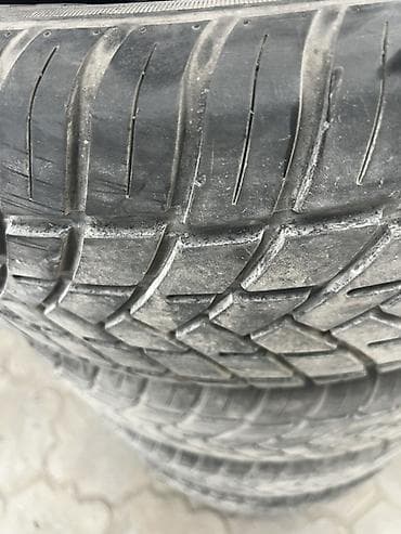 265: Шины 265 / 60 / R 18, Б/у, Комплект, Внедорожные (АТ/МТ), Maxxis — 5