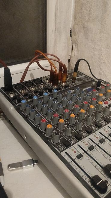 наушники type c: Новый, Концертный, Без усилителя, Каналов: 6, Разъем: XLR, Есть эквалайзер — 1