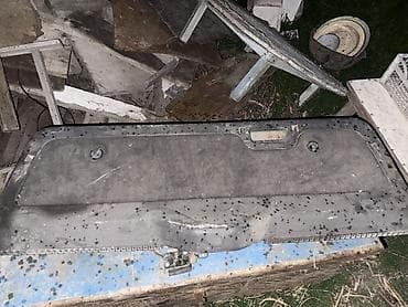 Автозапчасти: Крышка багажника BMW — 3