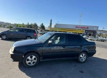 авто сиденье бу: Volkswagen Vento: 1993 г., 1.8 л, Механика, Бензин, Седан — 2