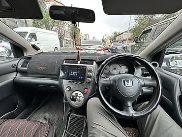 fit 2: Honda Civic: 2001 г., 1.7 л, Вариатор, Бензин, Хэтчбэк — 3