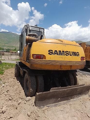 Унаа: Экскаватор, Samsung, Дөңгөлөктүү — 5