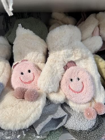 Зер буюмдар: Кол каптар, Балдага, Жаңы — 2