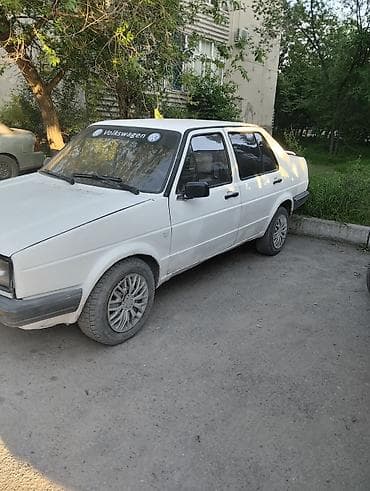 Volkswagen Jetta: 1987 г., 1.8 л, Кол менен иштөөчү, Бензин, Седан lalafo.kg да Volkswagen Jetta: 1987 г., 1.8 л, Кол менен иштөөчү, Бензин, Седан
