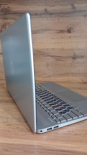 hdd 2 5: HP Laptop 15-dy1xxx | Intel Core i3 10th Gen | 8GB RAM | SSD 256GB — 2
