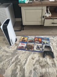 сколько стоит playstation 5 в кыргызстане: Playstation 5 с подставкой и с 7 играми и с двумя джойстиками (провода — 7