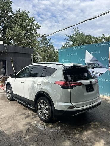 Toyota RAV4: 2016 г., 2.5 л, Автомат, Бензин, Кроссовер — 4