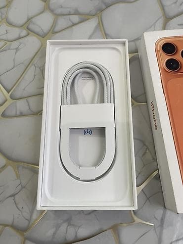 iphone xs mac: IPhone 17 Pro Max, Б/у, 256 ГБ, Оранжевый, Зарядное устройство, Кабель, Коробка, 100 % — 3