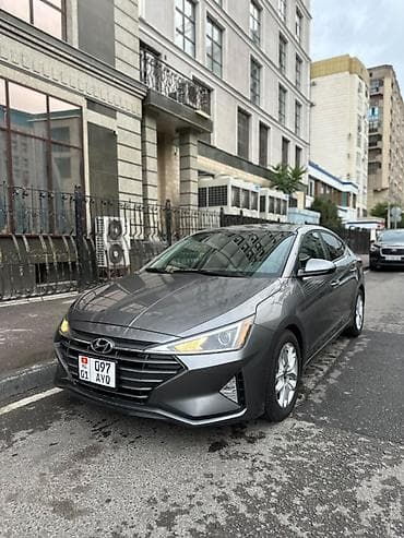 Продажа авто: Hyundai Elantra: 2020 г., 2 л, Автомат, Бензин, Седан — 4