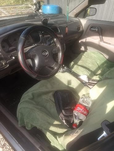 terrano 2: Nissan Primera: 2000 г., Автомат, Бензин, Седан — 3