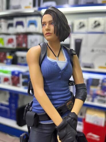 детский домик для кукол: Фигурка из игры Resident evil
Jill Valentine — 6