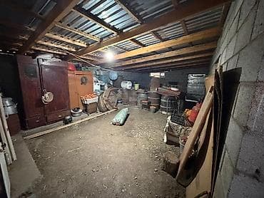 земля полевная: 11 соток, Для сельского хозяйства — 9