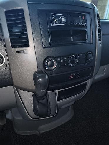 прием холодильников: Рефрижераторный фургон Mercedes-Benz Sprinter 2010 год объем двигателя — 7