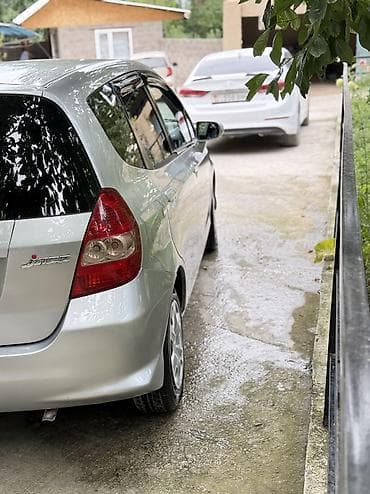 Продажа авто: Honda Jazz: 2007 г., 1.4 л, Механика, Бензин — 6