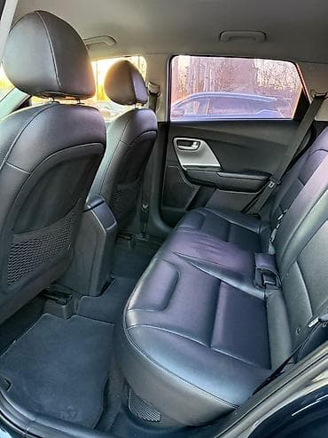 santa fe: Kia Niro: 2017 г., 1.6 л, Автомат, Гибрид, Кроссовер — 10