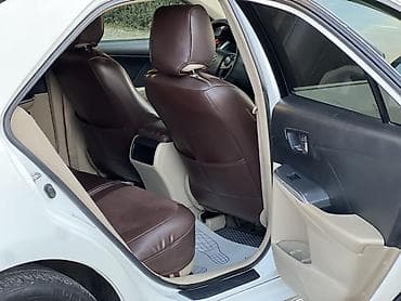 Toyota Camry: 2013 г., 2.5 л, Автомат, Гибрид, Седан — 8