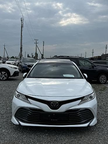 Toyota Camry: 2018 г., 2.5 л, Автомат, Бензин, Седан — 3