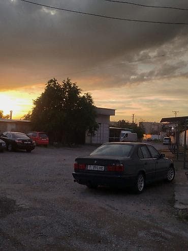 бампер бмв е34 купить: BMW 5 series: 1990 г., Бензин, Седан — 2