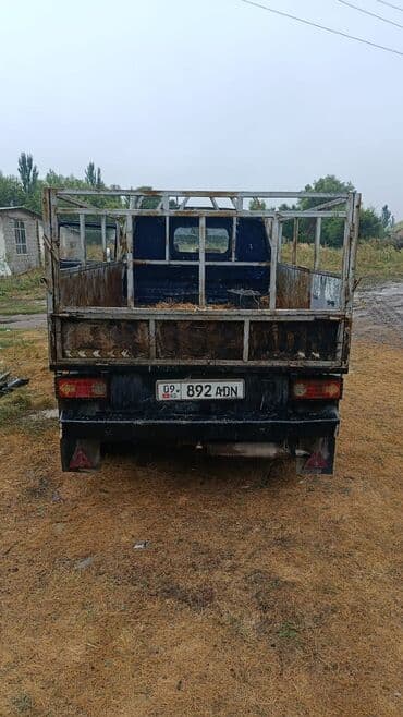 машина кузов: Volkswagen Transporter: 1987 г., 1.9 л, Механика, Дизель, Пикап — 2