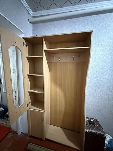 Шкаф-прихожая, Б/у, Без зеркала, ЛДСП at lalafo.kg Шкаф-прихожая, Б/у, Без зеркала, ЛДСП