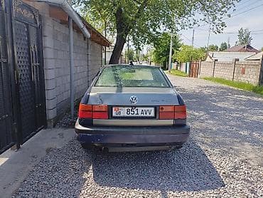 подлокотник на венто: Volkswagen Vento: 1993 г., 2 л, Ручные, Бензин, Седан — 3