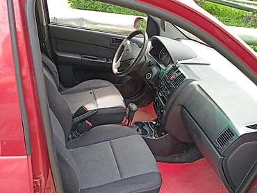 mazda 3 2007: Hyundai Getz: 2010 г., Автомат, Хэтчбэк — 4