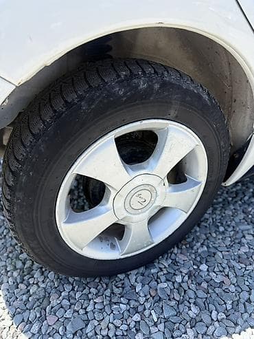 Транспорт: Toyota Ist: 2002 г., 1.5 л, Автомат, Бензин, Хэтчбэк — 7