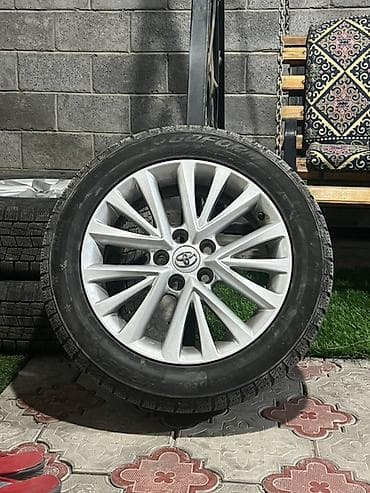 r17 камри: Колеса в сборе 215 / 55 / R 17, Зима, Комплект, Легковые, Литые, отверстий - 5 — 1
