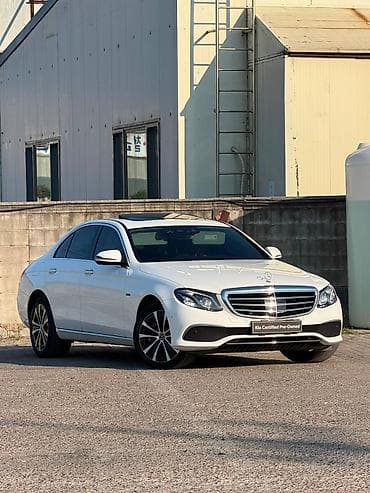 Mercedes-Benz E-Class: 2020 г., Гибрид, Седан