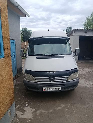 Mercedes-Benz Спринтер: 2004 г., 2.2 л, Фургон — 1