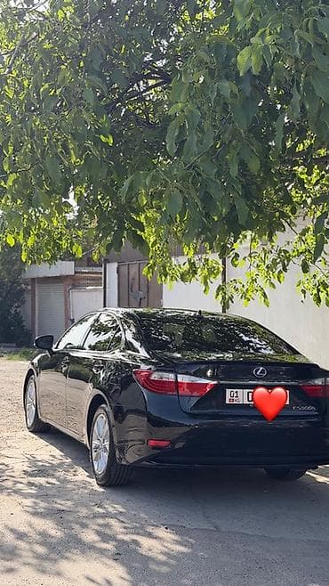 ls 400: Lexus ES: 2014 г., 2.5 л, Вариатор, Гибрид, Седан — 1
