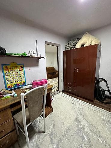 пишпек сдаю: Срочно продаю дом 8 соток по факту по больше барачного типа имеется — 5