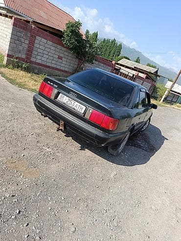 Audi S4: 1992 г., 2 л, Механика, Бензин, Седан at lalafo.kg Audi S4: 1992 г., 2 л, Механика, Бензин, Седан