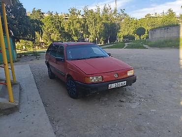 Volkswagen Passat Variant: 1989 г., Механика, Универсал — 4