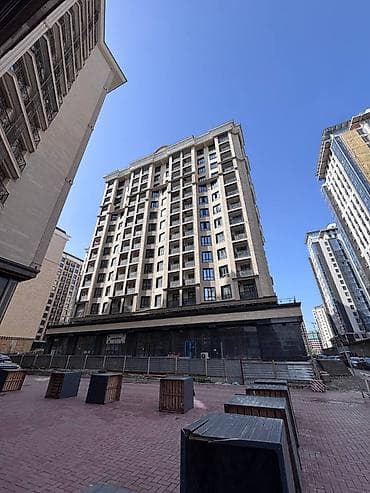 немецский квартал: Сдается коммерческое помещение ПСО 180 м² 20$ за 1 м² 1 этаж, 1 линия — 8