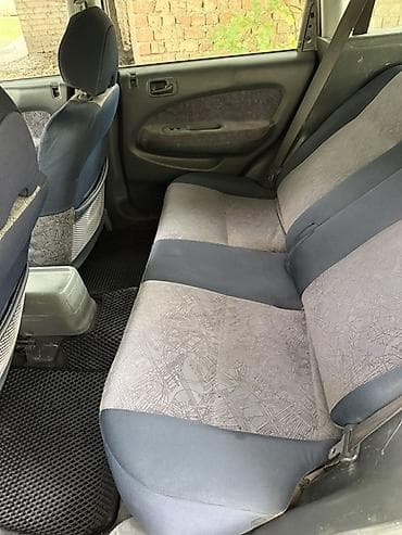 Продажа авто: Honda HR-V: 1999 г., 1.6 л, Автомат, Бензин, Кроссовер — 8